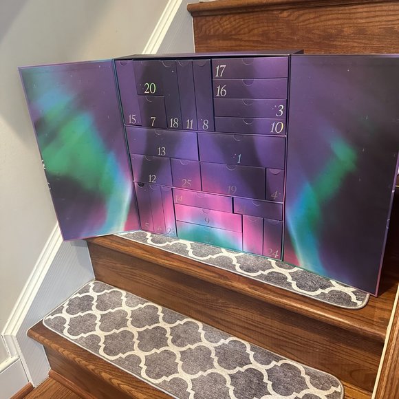 Space NK 2023 EMPTY Rainbow Colored Advent Calendar - Picture 2 of 11